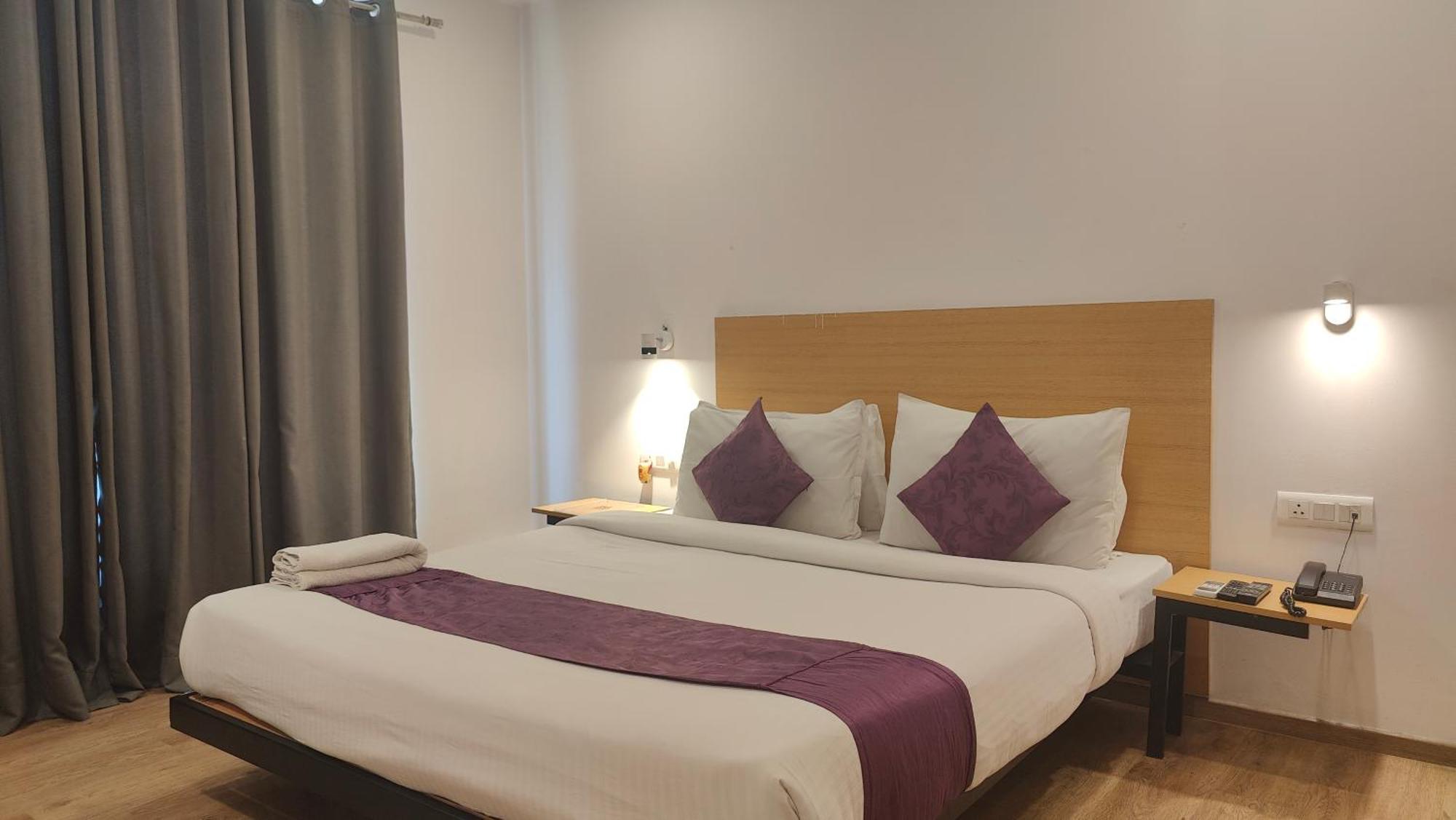 Orange Hotel Gurgaon Exterior photo