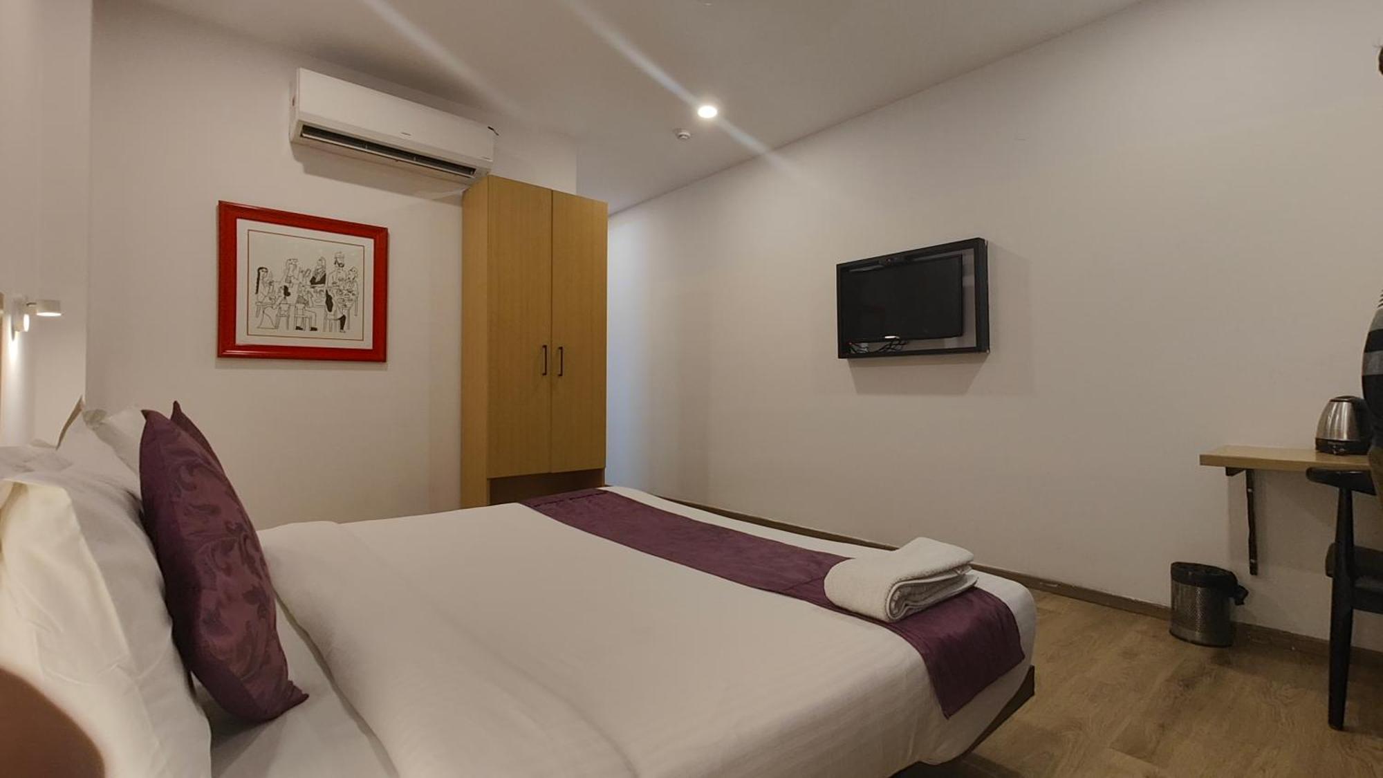 Orange Hotel Gurgaon Exterior photo