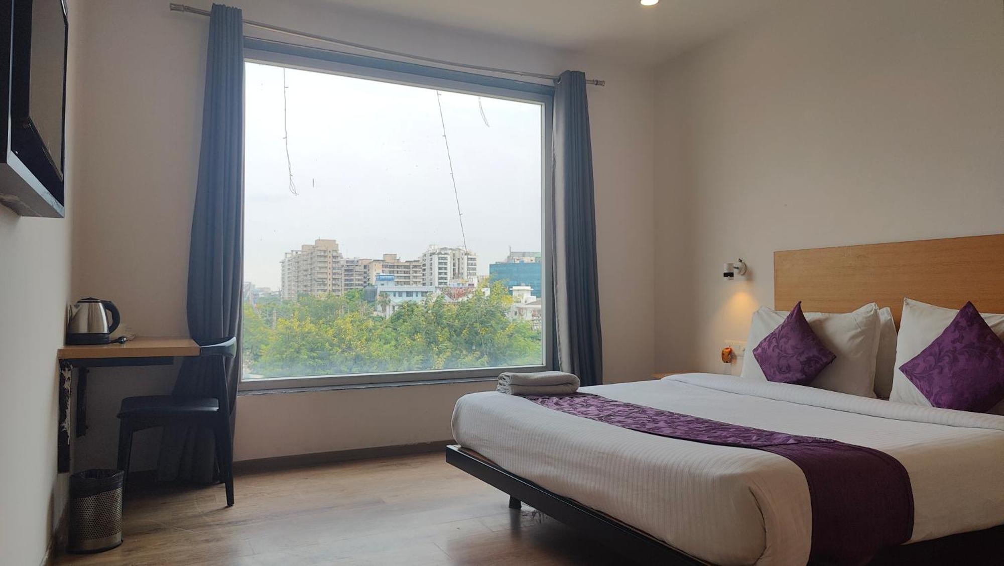 Orange Hotel Gurgaon Exterior photo